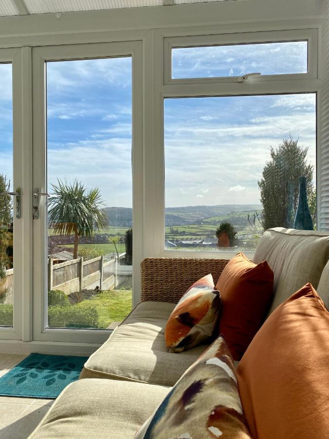Llandudno Boutique Style Seaside Retreat With Stunning Views Βίλα Rhôs-on-Sea Εξωτερικό φωτογραφία