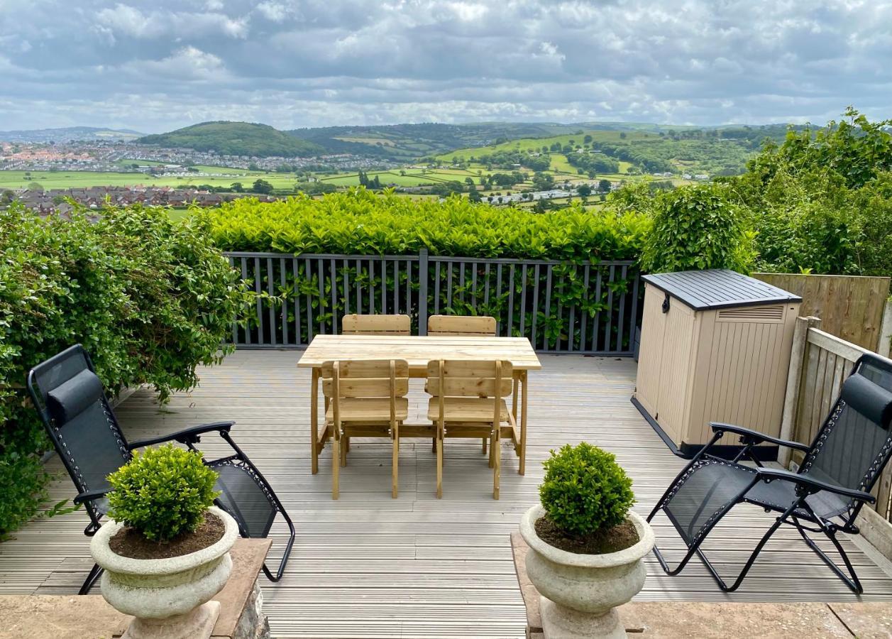 Llandudno Boutique Style Seaside Retreat With Stunning Views Βίλα Rhôs-on-Sea Εξωτερικό φωτογραφία